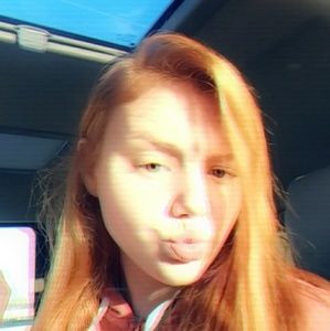 Meet your Posher, Haley